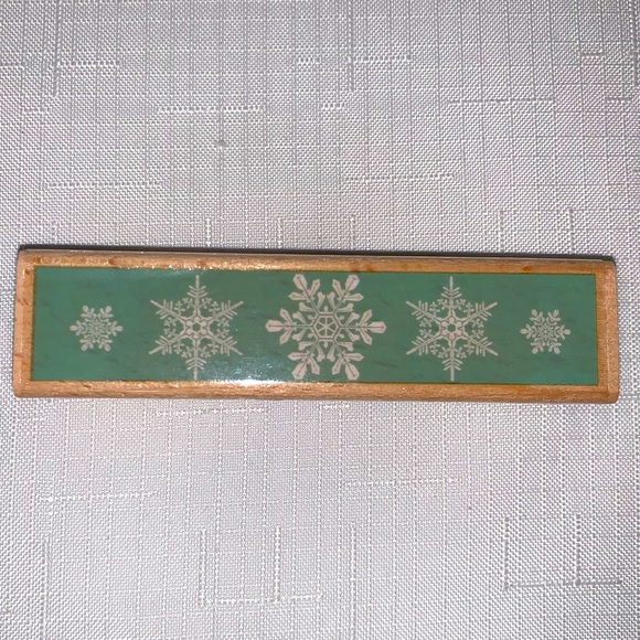 NWOT Snowman Snowflake Stamp Set 2 Wood Mount Winter Scrapbooking Card Crafting - Picture 4 of 9